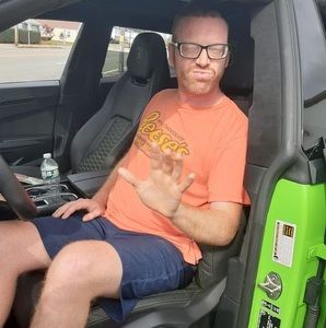 Meet your Posher, Brandon